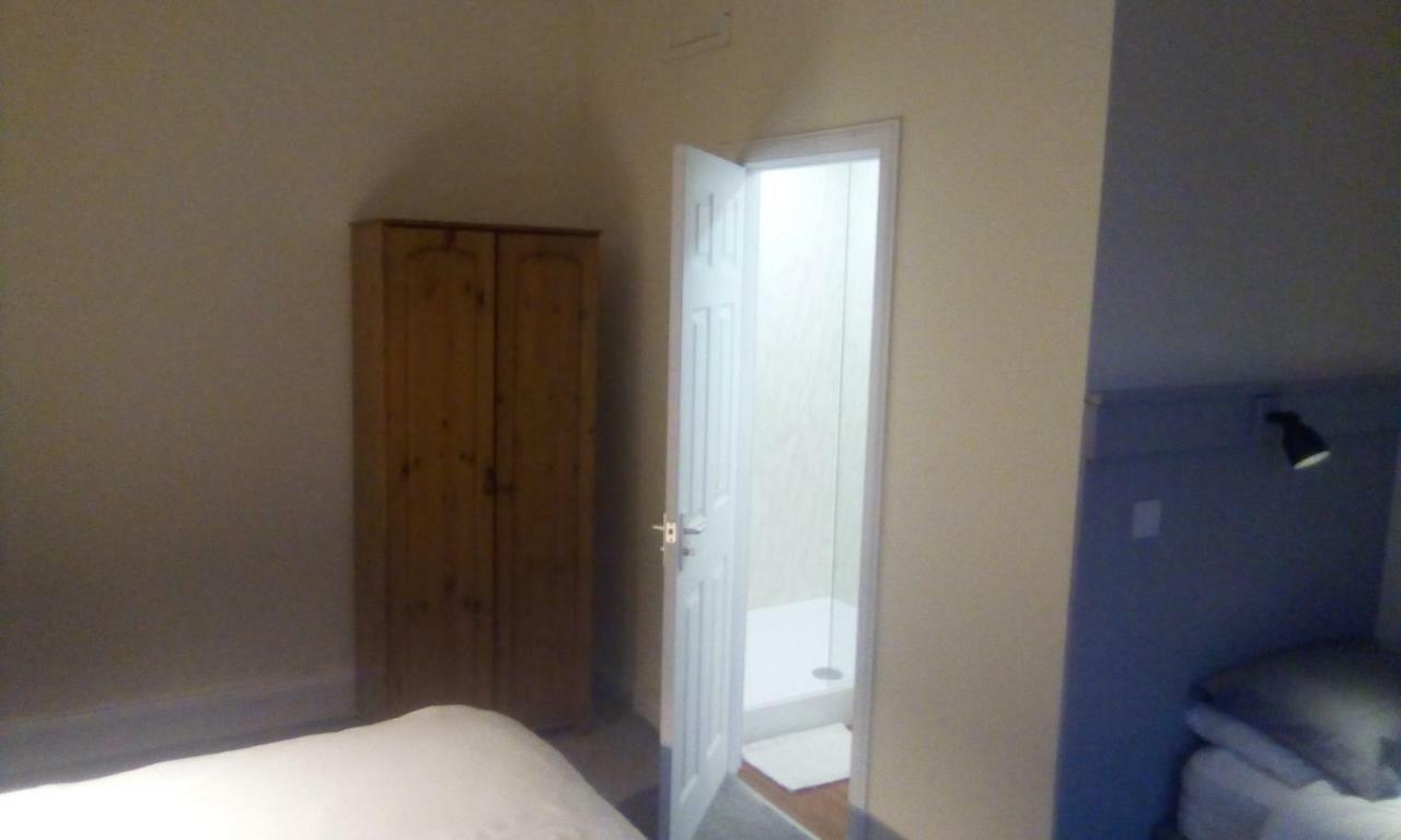 The Townhouse Accommodation Dumfries Dış mekan fotoğraf